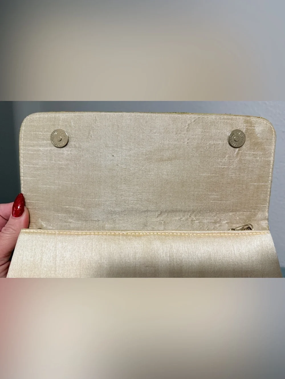 Vintage Gold Embroidered Women's Clutch Wallet - Elegant Gold Floral Design